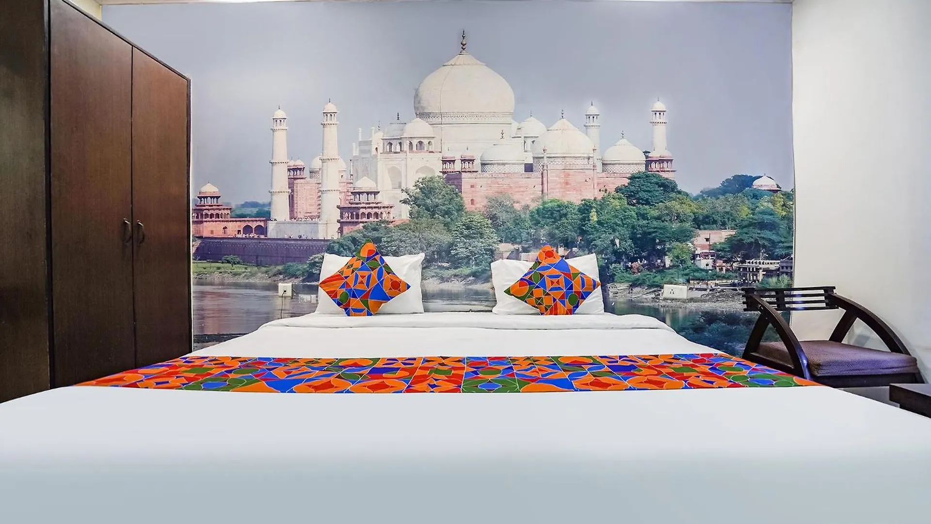 Fabhotel Taj Heritage アーグラ インド