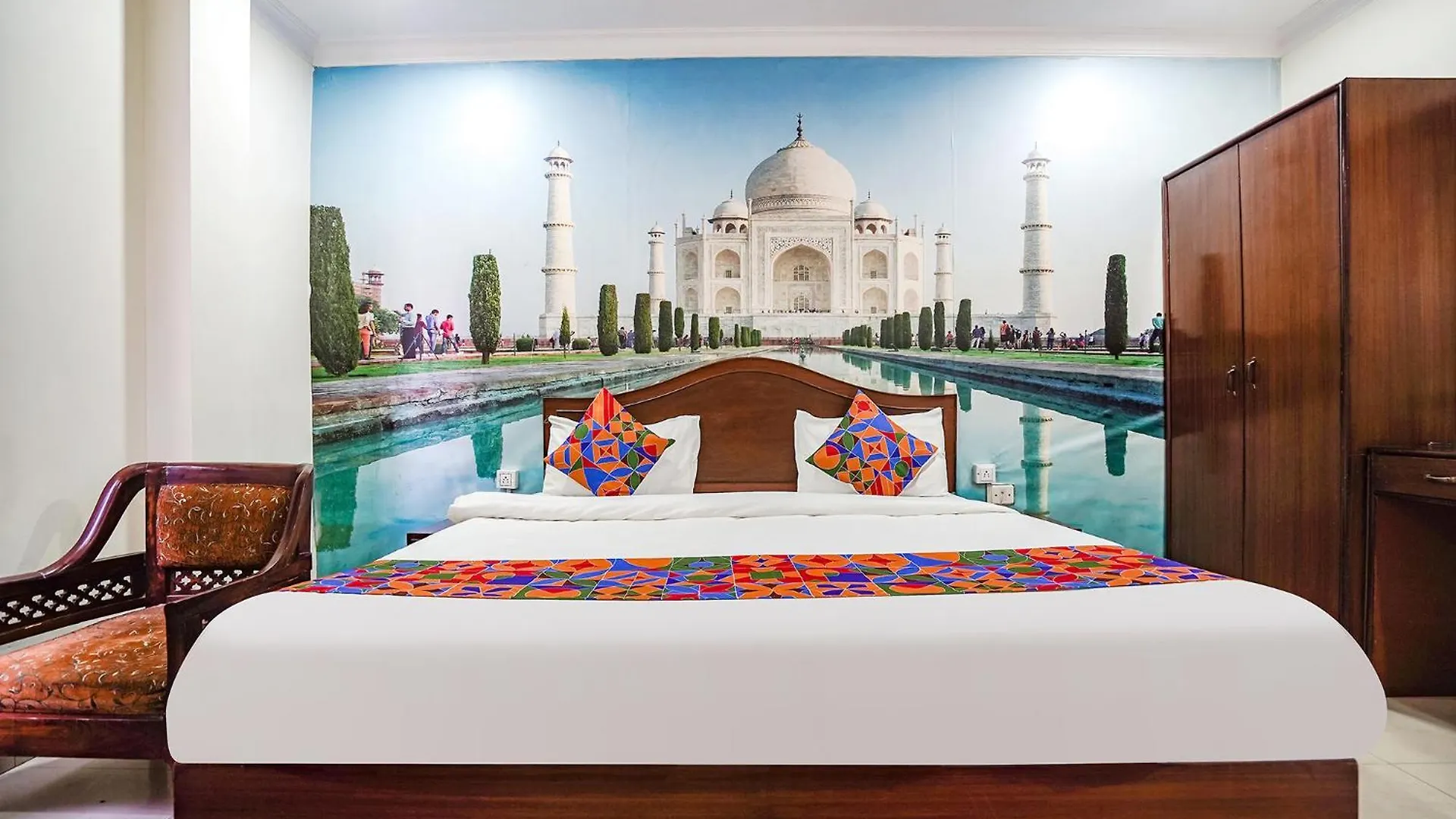 Fabhotel Taj Heritage アーグラ ホテル