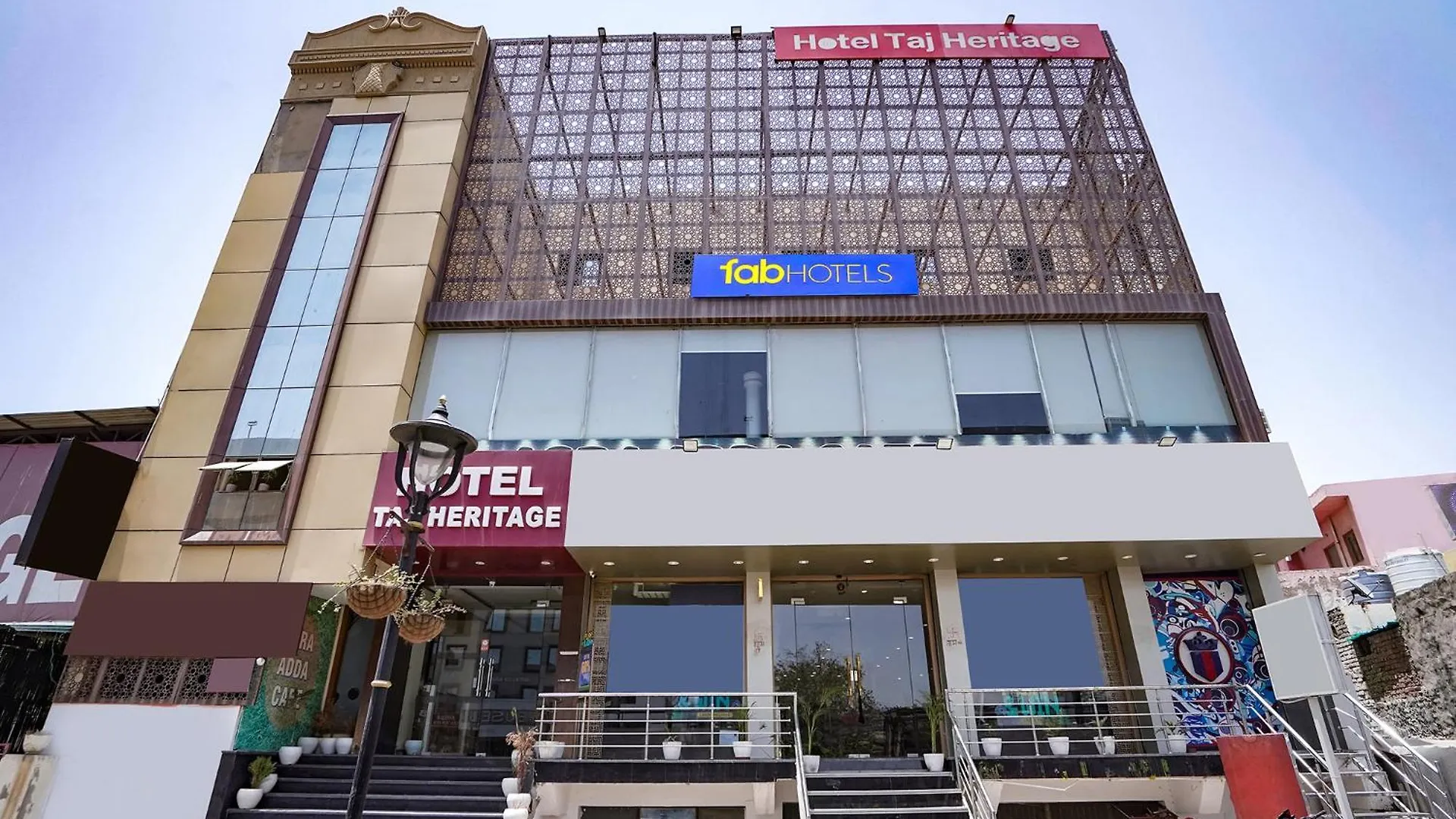 Fabhotel Taj Heritage آغْرا الهند
